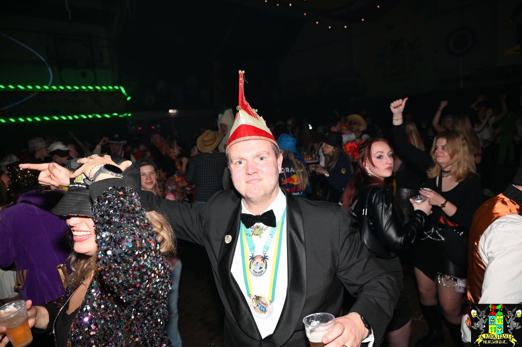 ../Images/Opwarmbal 2026 330.jpg